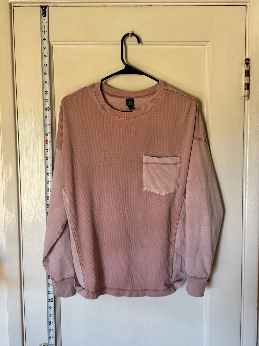 wild fable Women’s Long Sleeve Pocket Tee Dusty Pink Medium